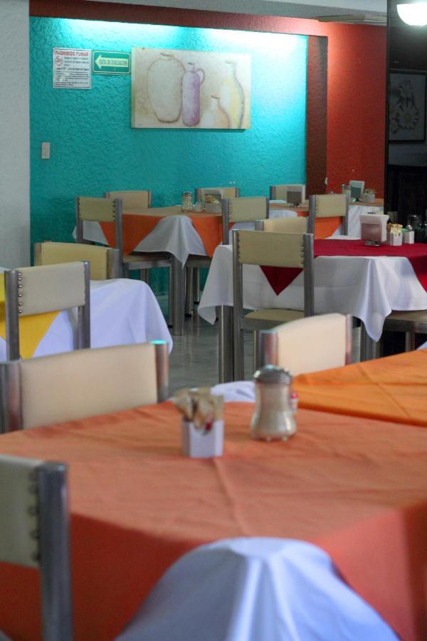 Hotel Universo Guadalajara Bagian luar foto